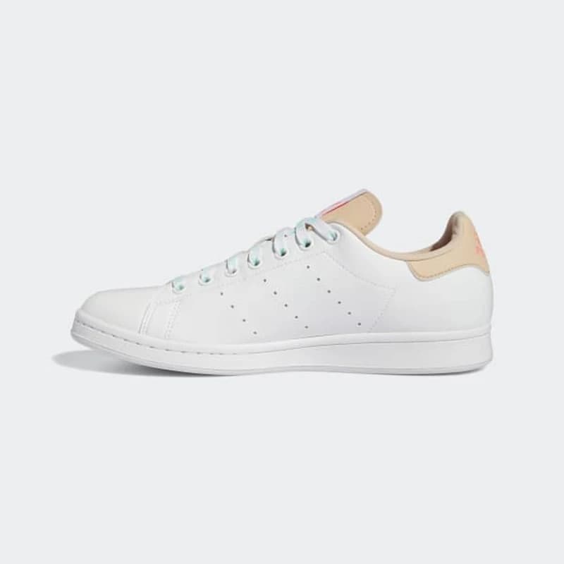 اسنیکر آدیداس Stan Smith